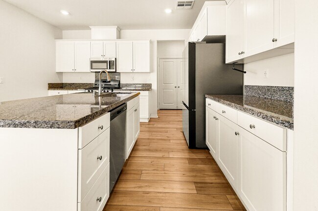 Building Photo - 29752 Wolf Glen Ct