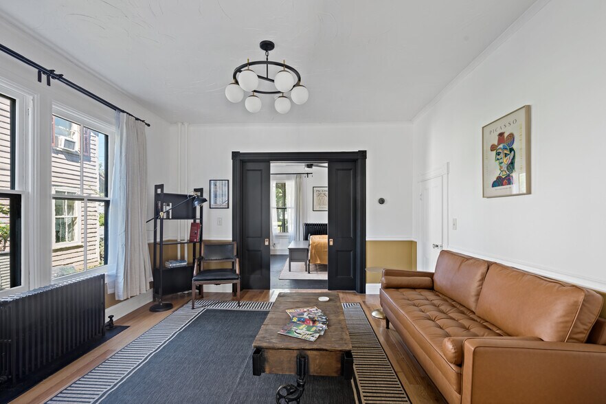 Building Photo - 4413 Albany Post Rd