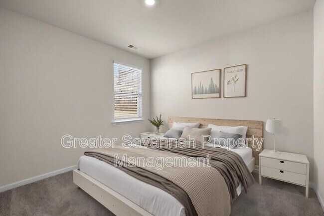 Building Photo - 84 Woodford Reserve Dr