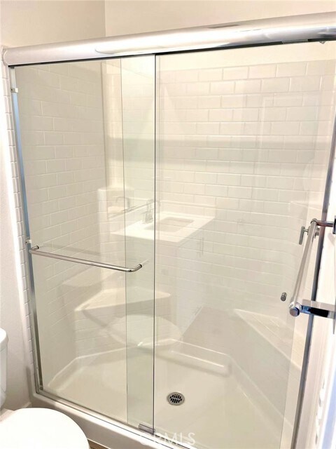 Building Photo - 11042 Momentum Dr