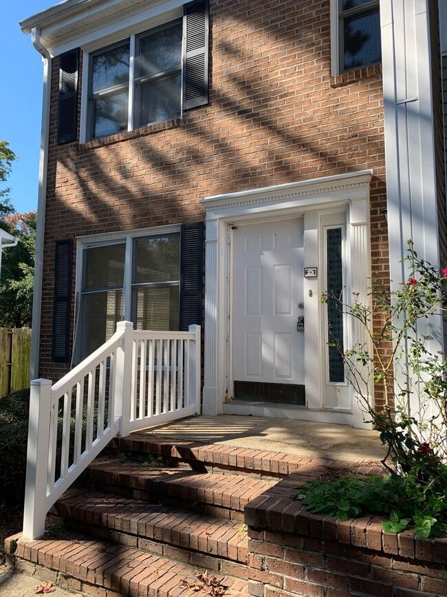 Primary Photo - 2-Bedroom, 1.5-Bath town house