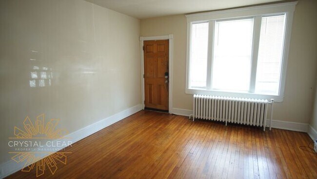 Building Photo - 416 McCabe Ave