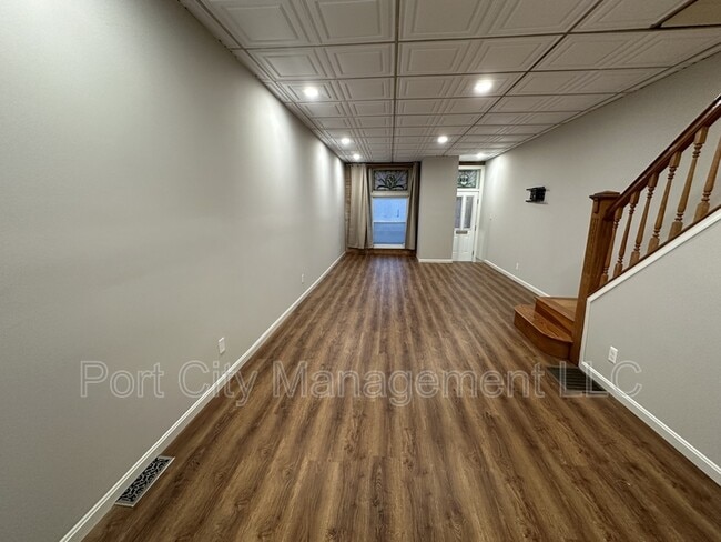 Building Photo - 114 N Highland Ave
