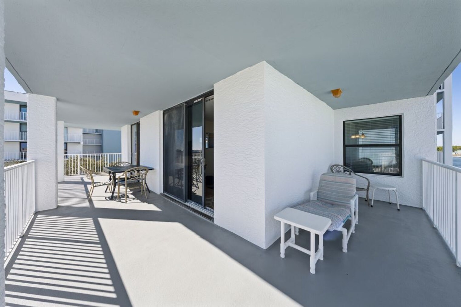 Building Photo - 1516 Sandpiper Ln