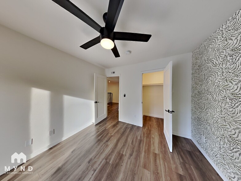 Building Photo - 13155 Portofino Dr