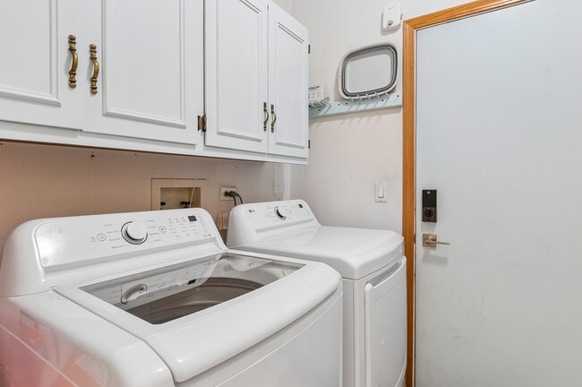 Building Photo - 1329 Amaranth Dr