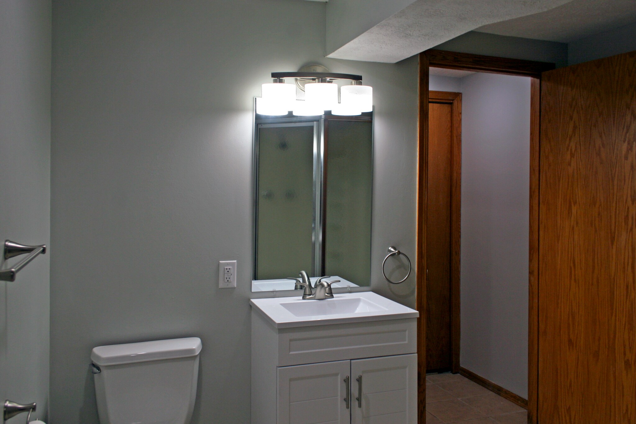 Basement Bathroom - 8918 E Hurst St