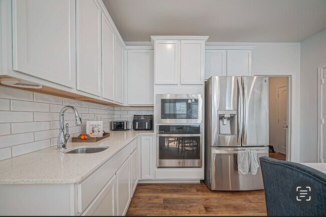 Building Photo - 2805 Vanilla Sky Ln