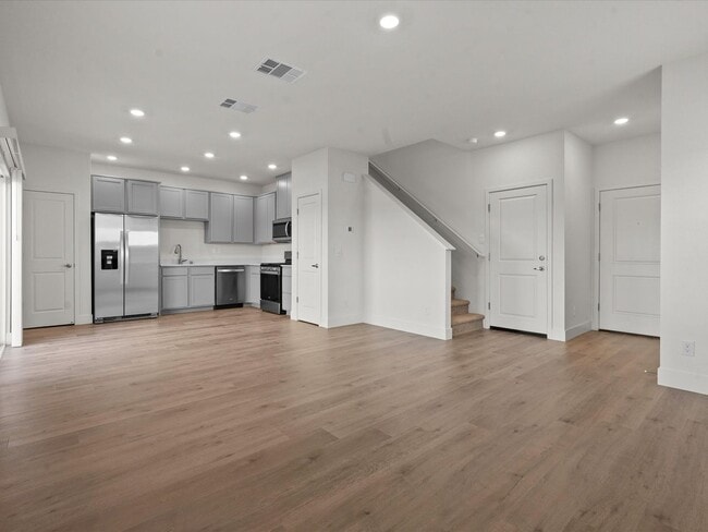 Building Photo - The Magnolia - 4 Bedroom, 2.5 Bath single ...