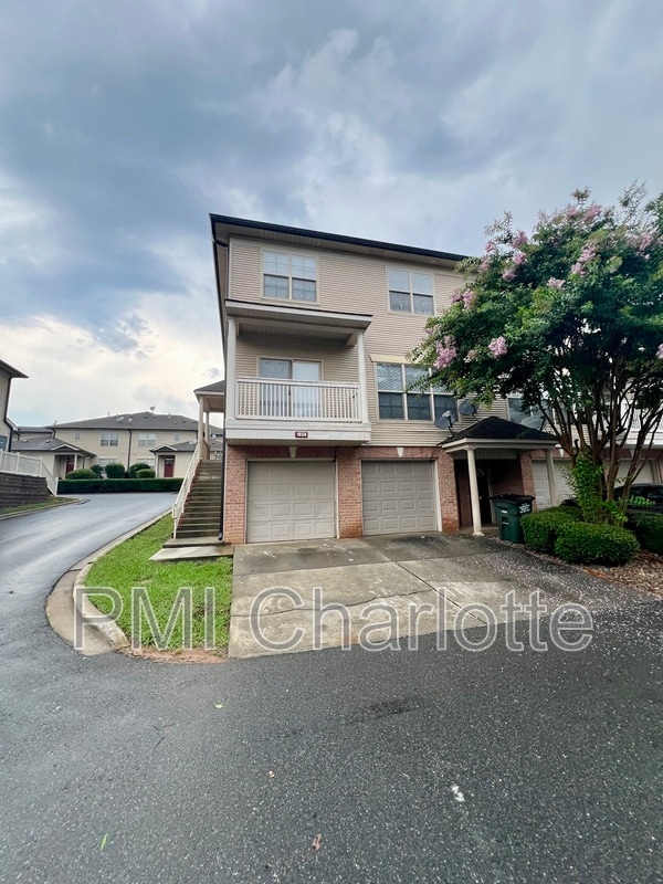 Building Photo - 1658 Termini Dr