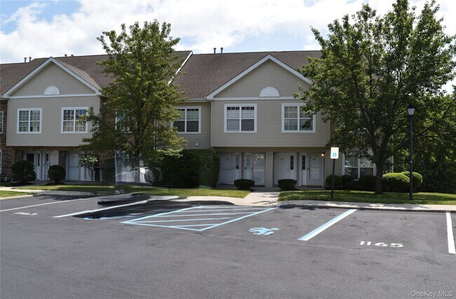 Building Photo - 1165 Maggie Rd
