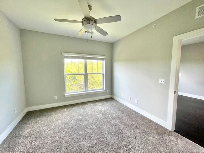 Building Photo - Beautiful Condo! Views & Nature from Every Window! Pet Friendly! Required Insurance & Air Filters...