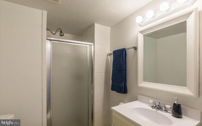 Building Photo - 14299 Newbern Loop