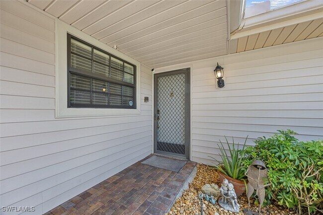 Building Photo - 6654 Tannin Ln