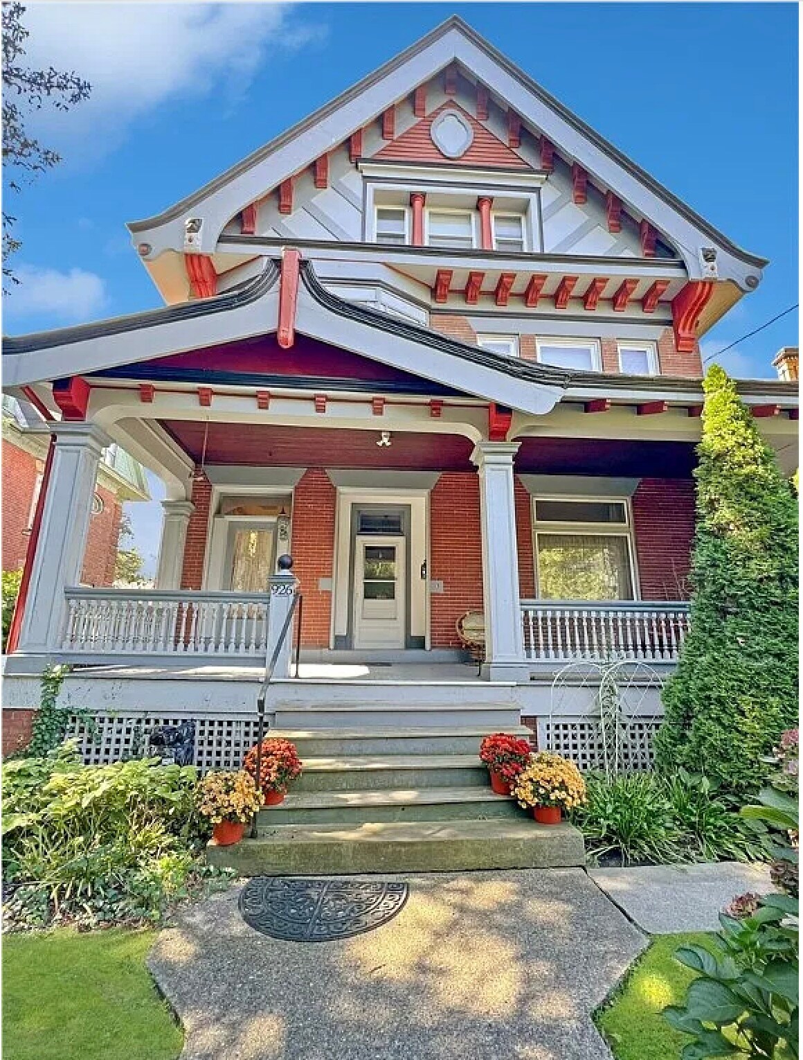 Building Photo - 926 Savannah Ave