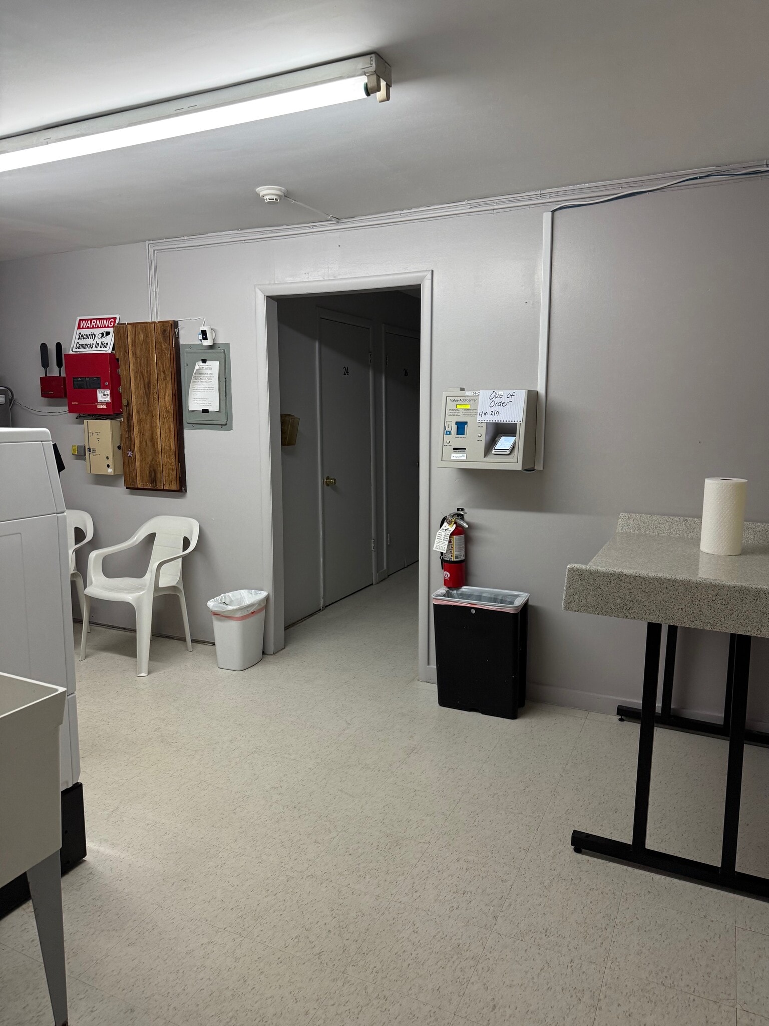 Laundry Room - 134 Deer Hill Ave