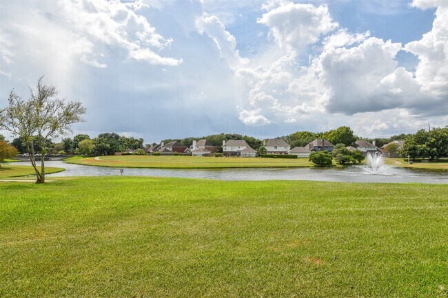 Building Photo - 314 Spencers Glen Dr