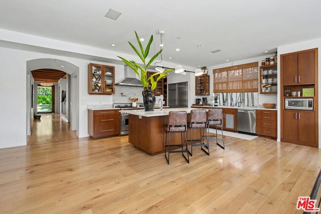 Building Photo - 420 Alta Ave