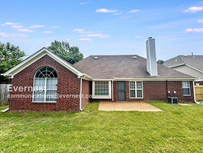 Building Photo - 3821 Richbrook Dr