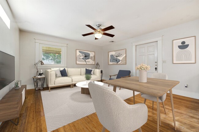 Building Photo - Heights Home for Rent! Move-in Ready