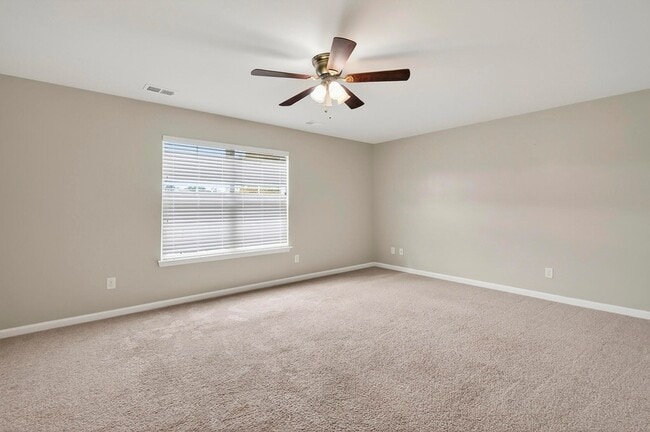 Building Photo - 194 Cypress Forest Dr