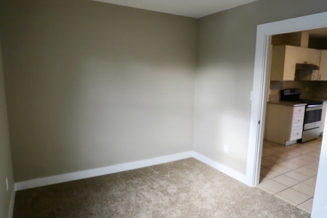 Building Photo - Recently Remodeled 3 bedroom 2 bath Home - Close to State Capitol - On BUS LINE