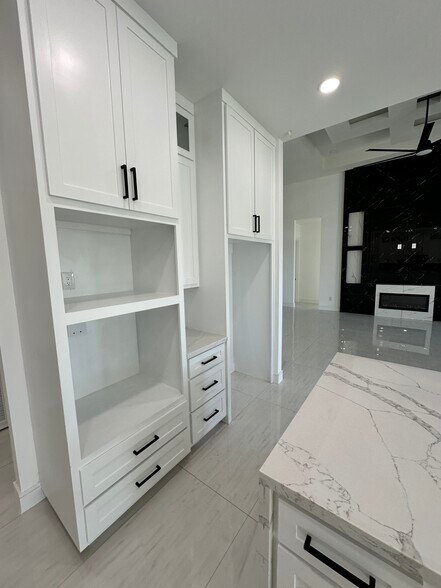 Building Photo - 124 Sea Grape Ln