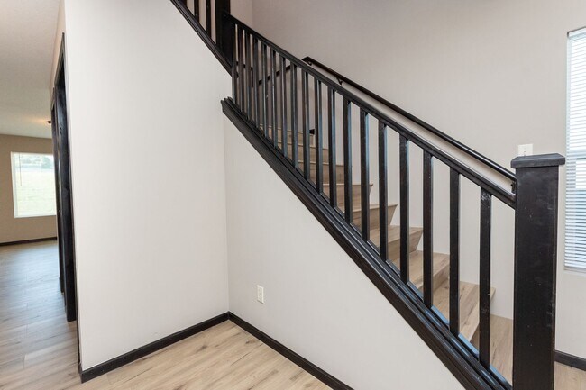 Building Photo - 11050 E Fawn Grove St