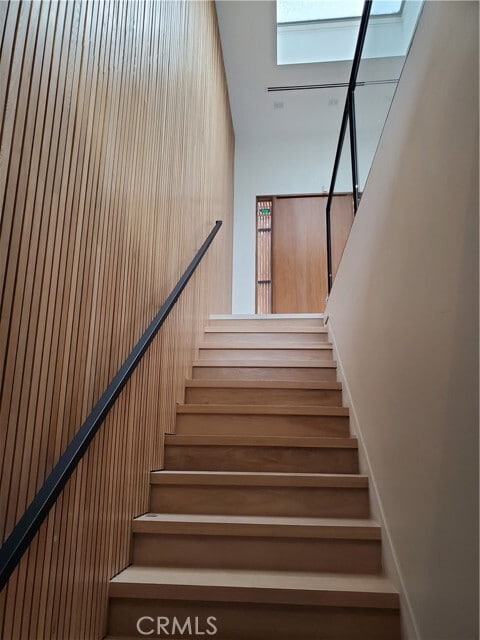 Building Photo - 5710 Hill Oak Dr