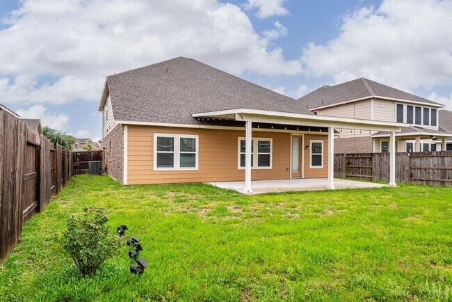 Building Photo - 2008 Glenwick Manor Ln