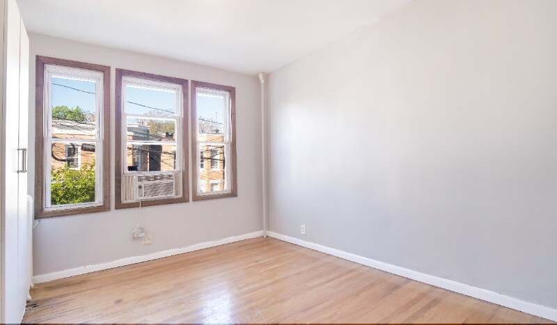 Building Photo - 47 65th St