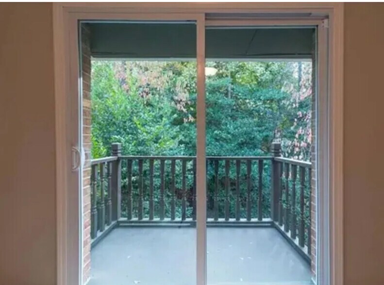 Building Photo - 7311 Cardigan Cir