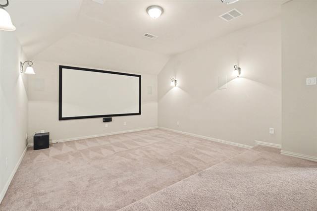 Building Photo - 708 Yarrow St