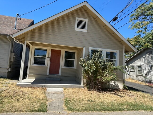 Primary Photo - 416 W 11th St