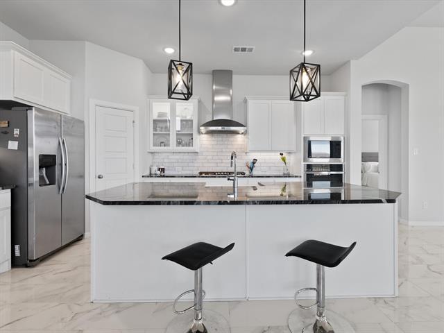 Building Photo - 2156 Domingo Dr