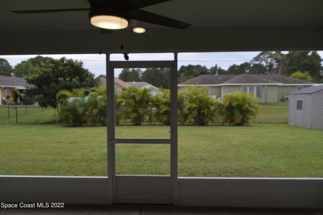 Building Photo - 1328 Hazel St NW