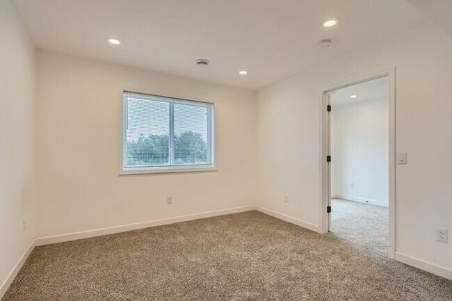 Building Photo - 16025 Uranimite Street NW, Ramsey, MN, 55303