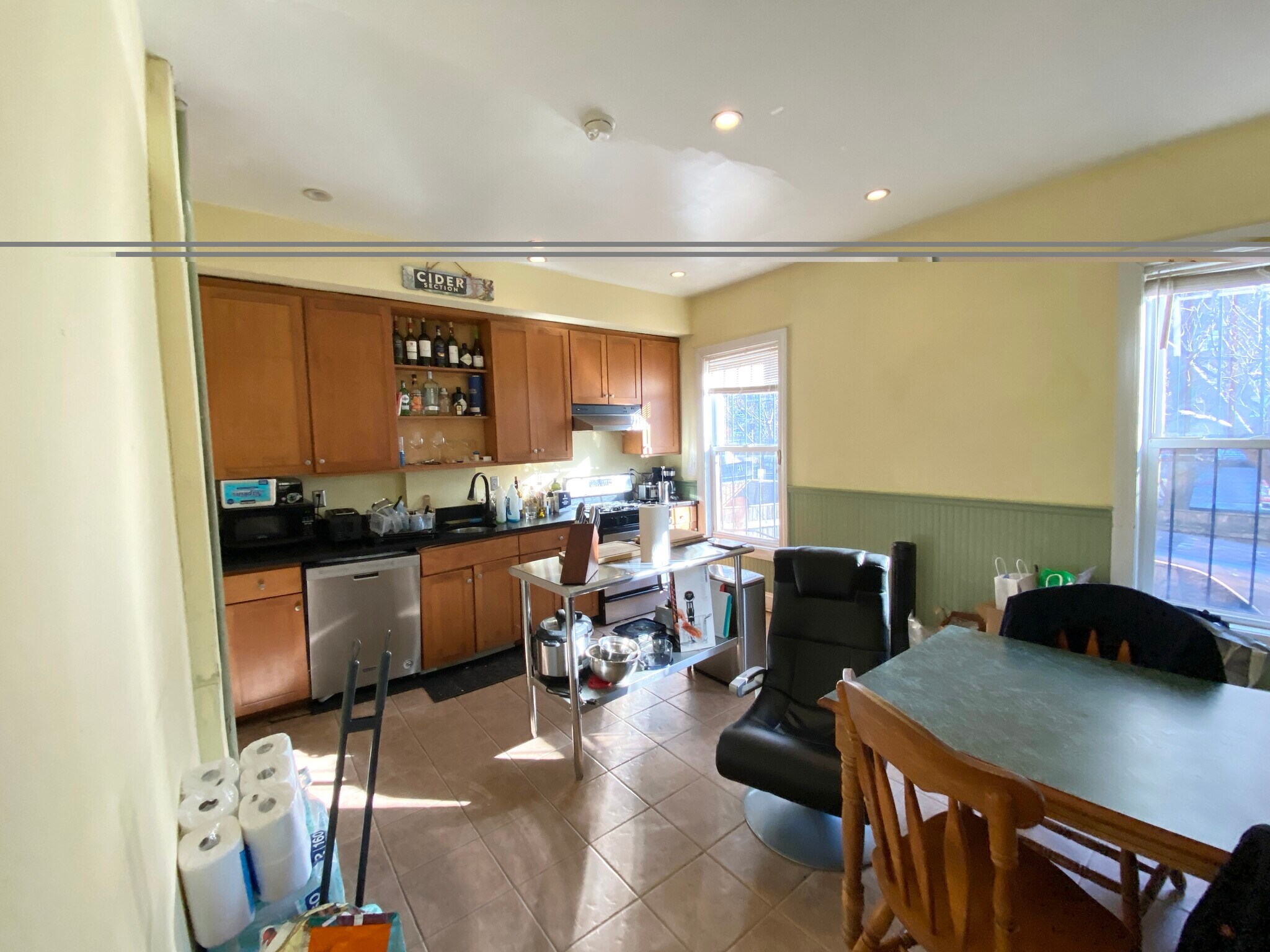 Building Photo - 31 Worthington St