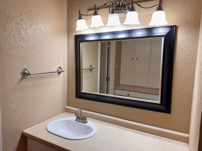 Building Photo - 4715 Coronado Ave