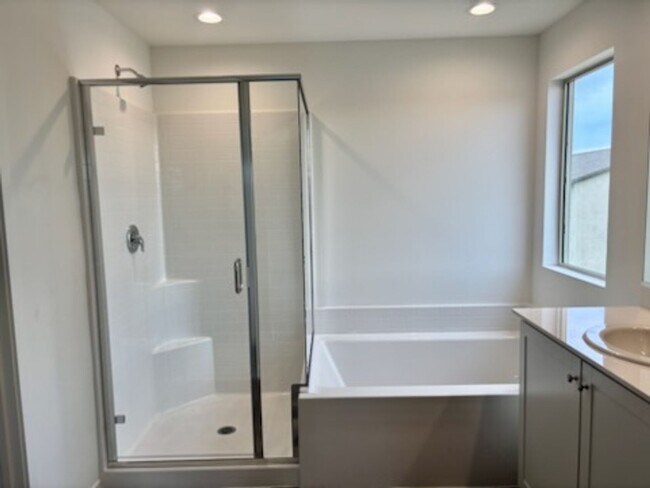Building Photo - Brand New two-story 6 Bedrooms, 3 Baths So...