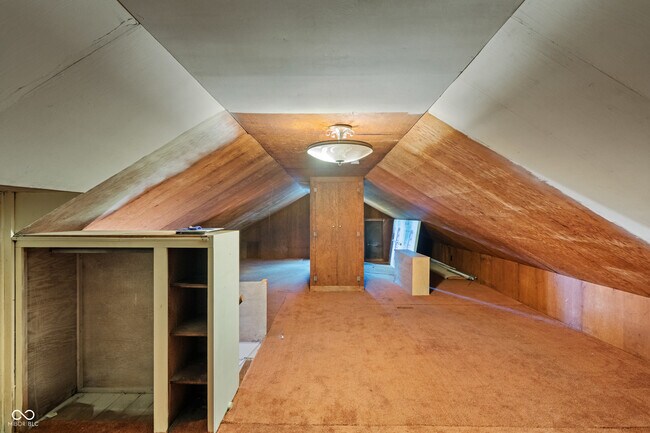 Building Photo - 6380 Hazelwood Ave