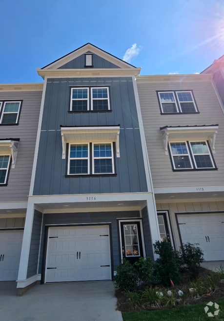 Building Photo - 3116 Butler Hl Dr