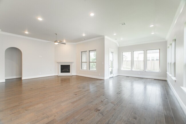 Building Photo - 49 Cassena Grove Pl