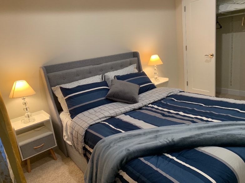 Building Photo - 2512 Elvans Rd SE