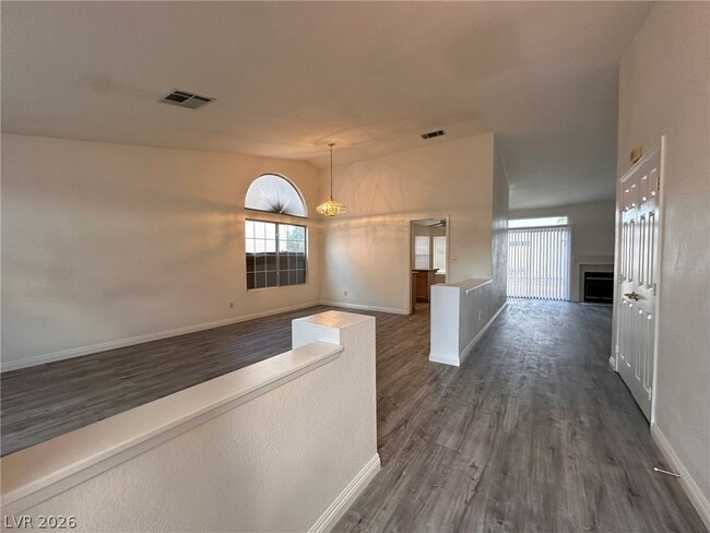 Building Photo - 6521 Bellwood Ct