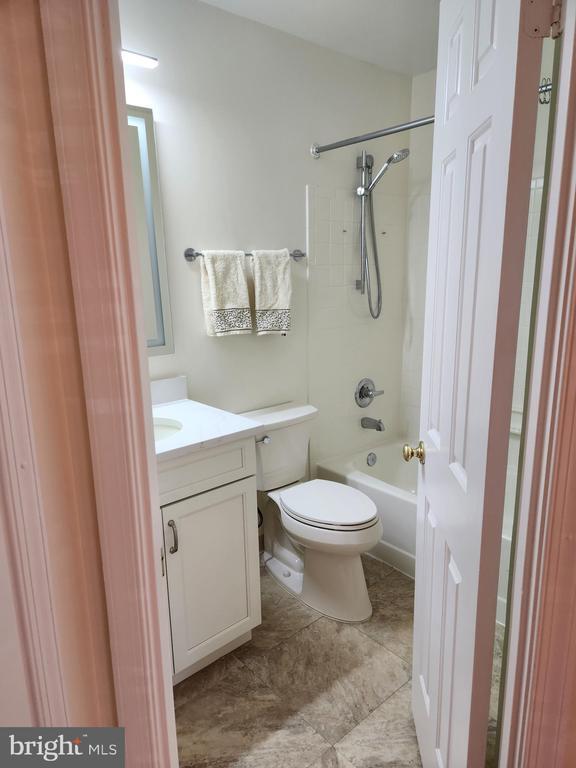 Building Photo - 10456 Parthenon Ct