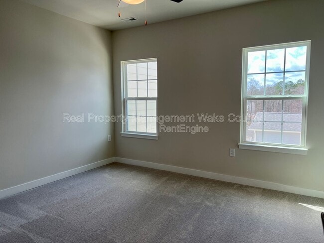 Building Photo - 1406 Excelsior Grand Ave