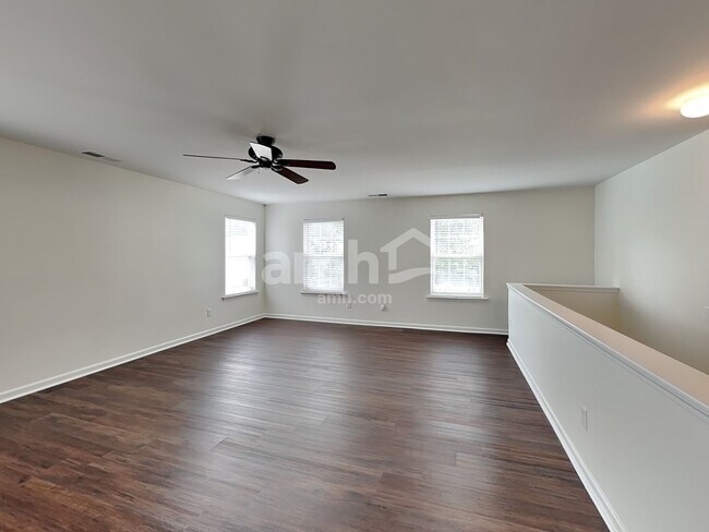 Building Photo - 8836 Driftwood Commons Ct