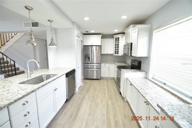 Building Photo - 3425 Masters Dr N