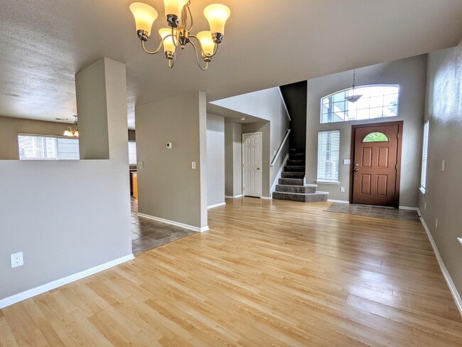 Building Photo - 3802 Glenarbor Ln